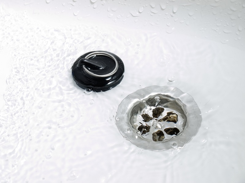 The 7 Common Types of Bathtub Drain Stoppers